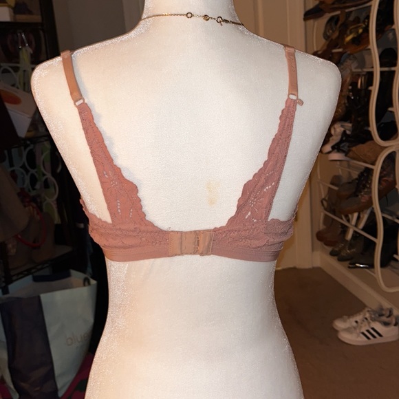 Aerie Bra - Picture 2 of 2
